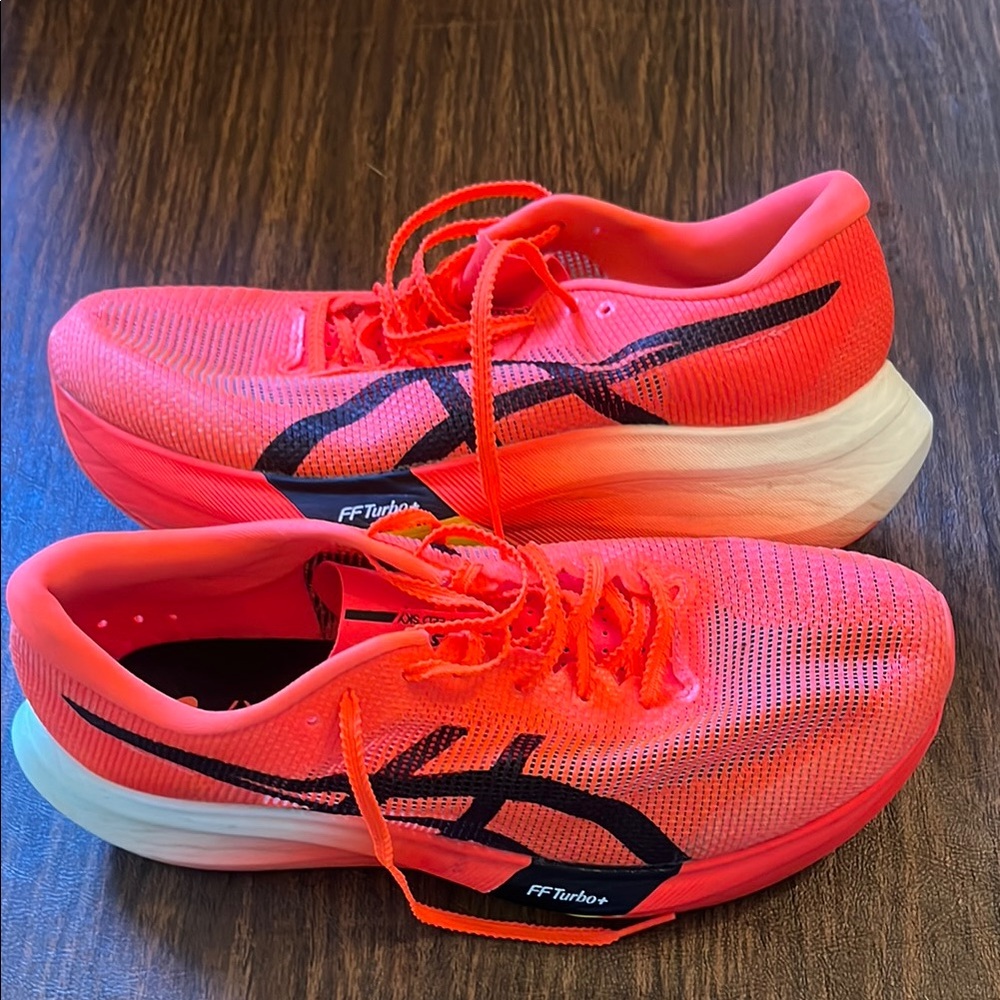 Asics Red Athletic Shoes size 9 - Meta Speed fly Paris FFTurbo+
